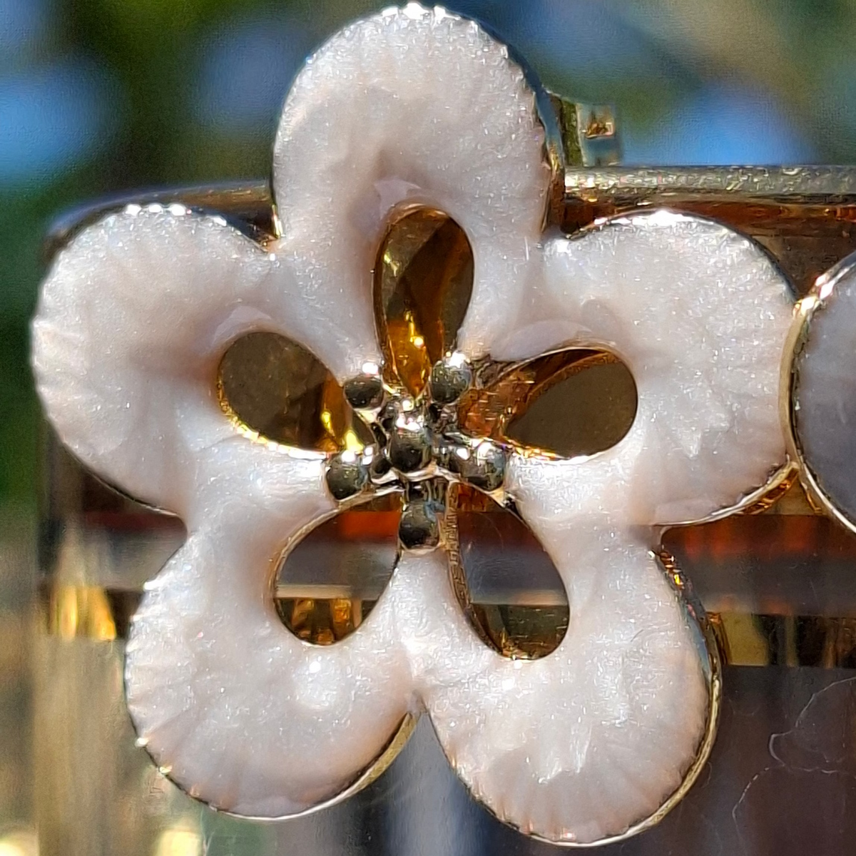 Les Boucles "NAÏMA" Blanche 💮