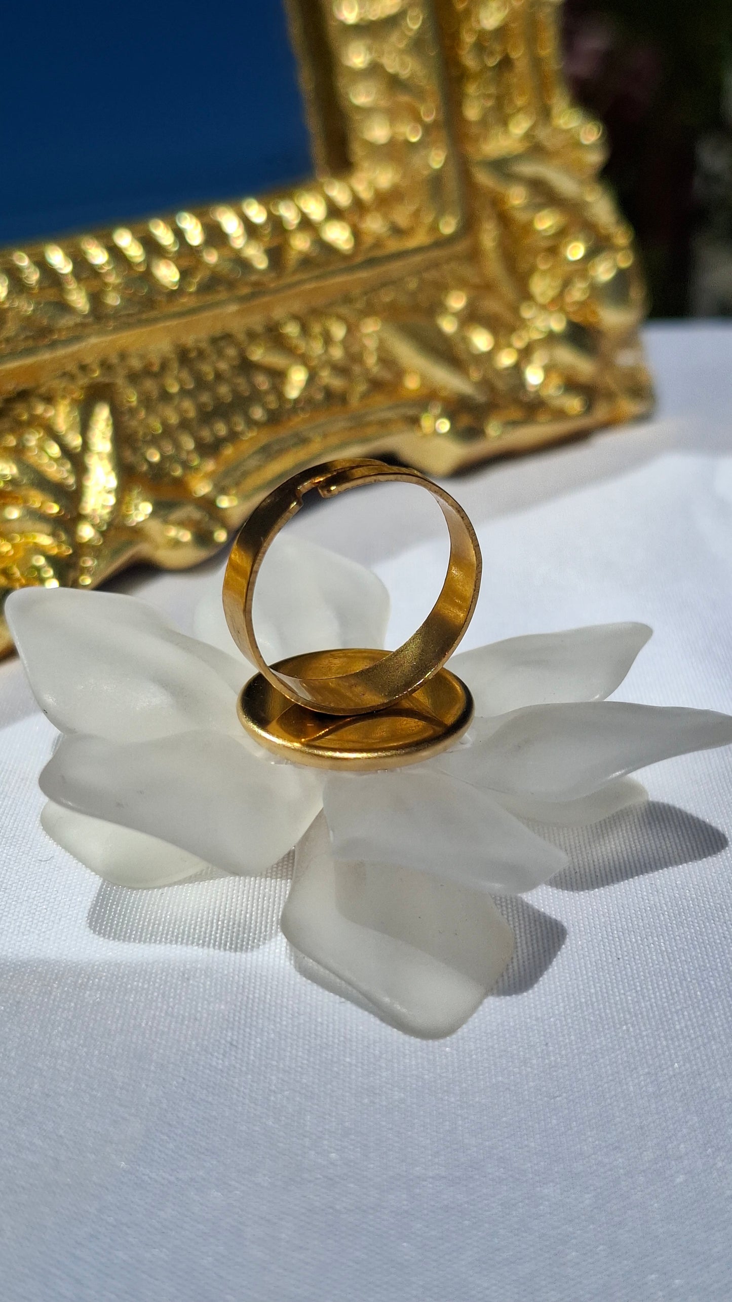 La Bague " ROSALINDA " Blanche