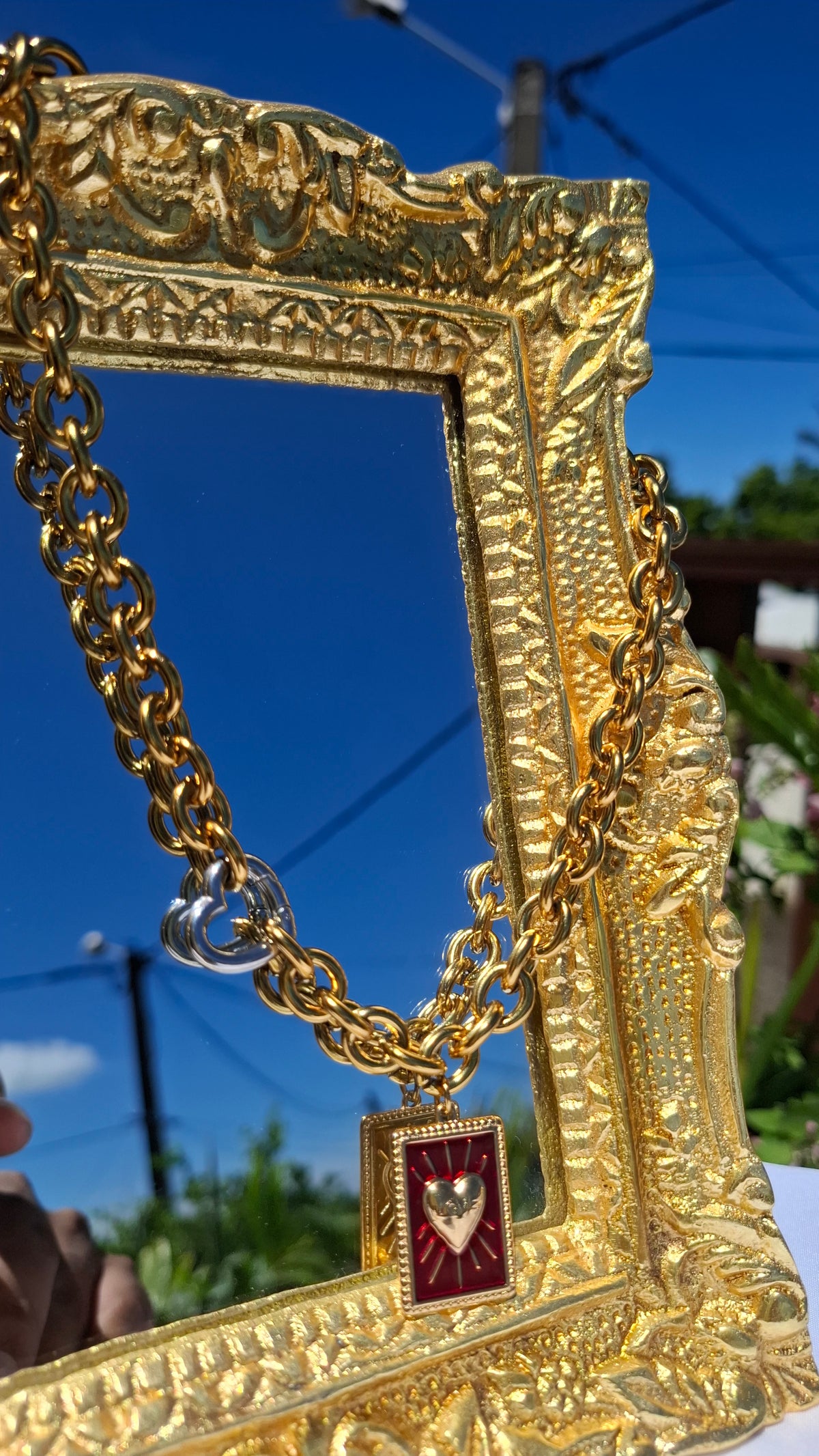 Le Collier ras de Cou " JULIE"
