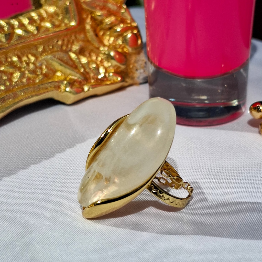 La Bague ajustable " DALIA " 🥰 blanche