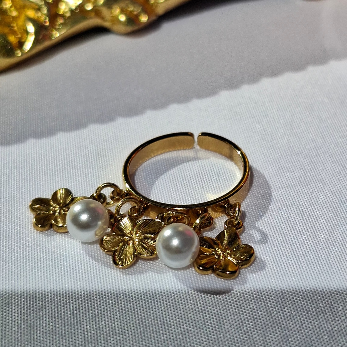 La Bague breloque ajustable "SAMANTHA"🏵️