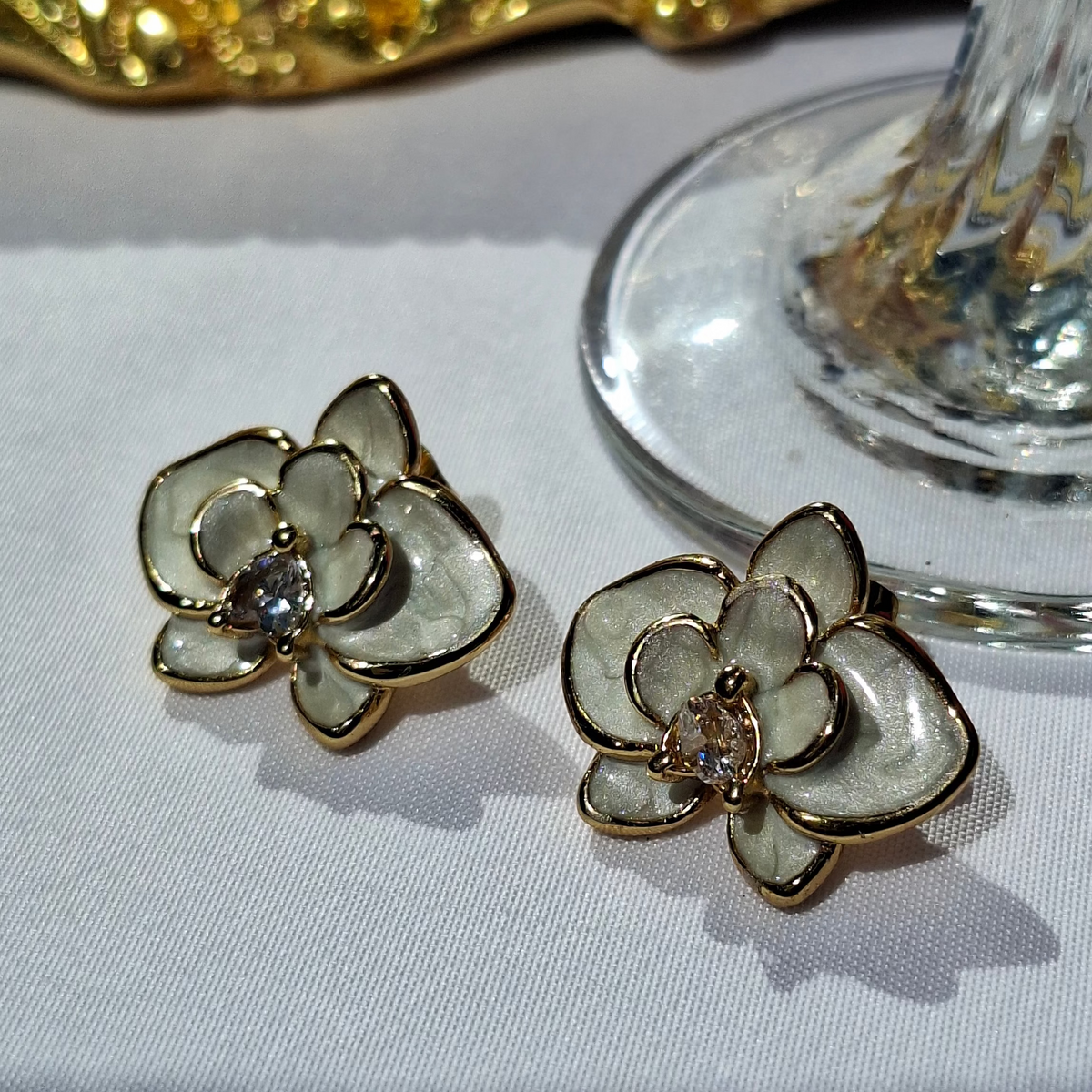 Les Boucles "ORCELLIA " blanche