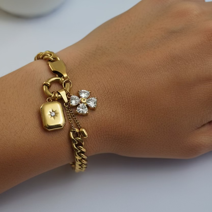 Le Bracelet MAMZELLE breloque🔥