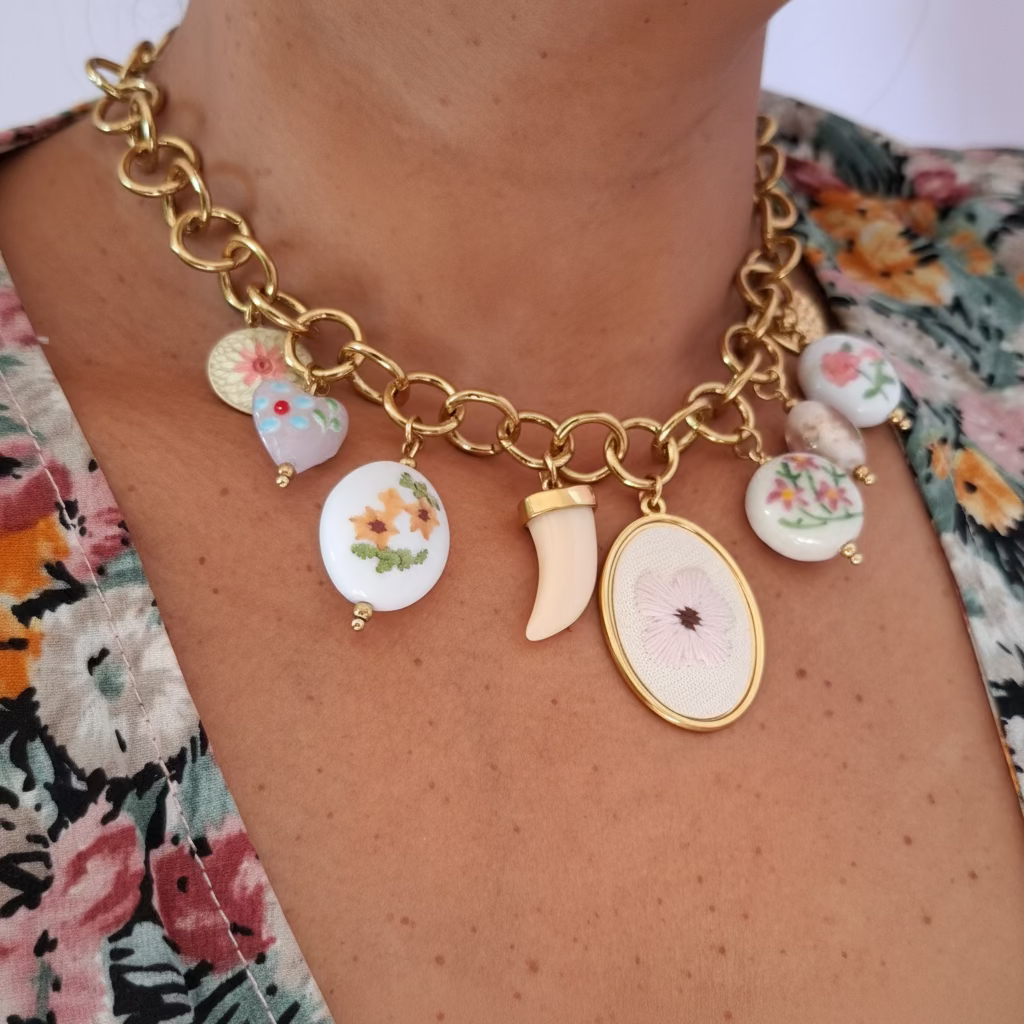 Le Collier breloques " SHARON" ❤️‍🔥