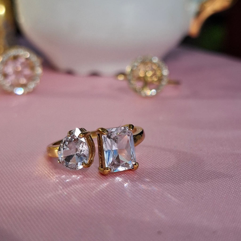 La bague " DIVINA" 🔥