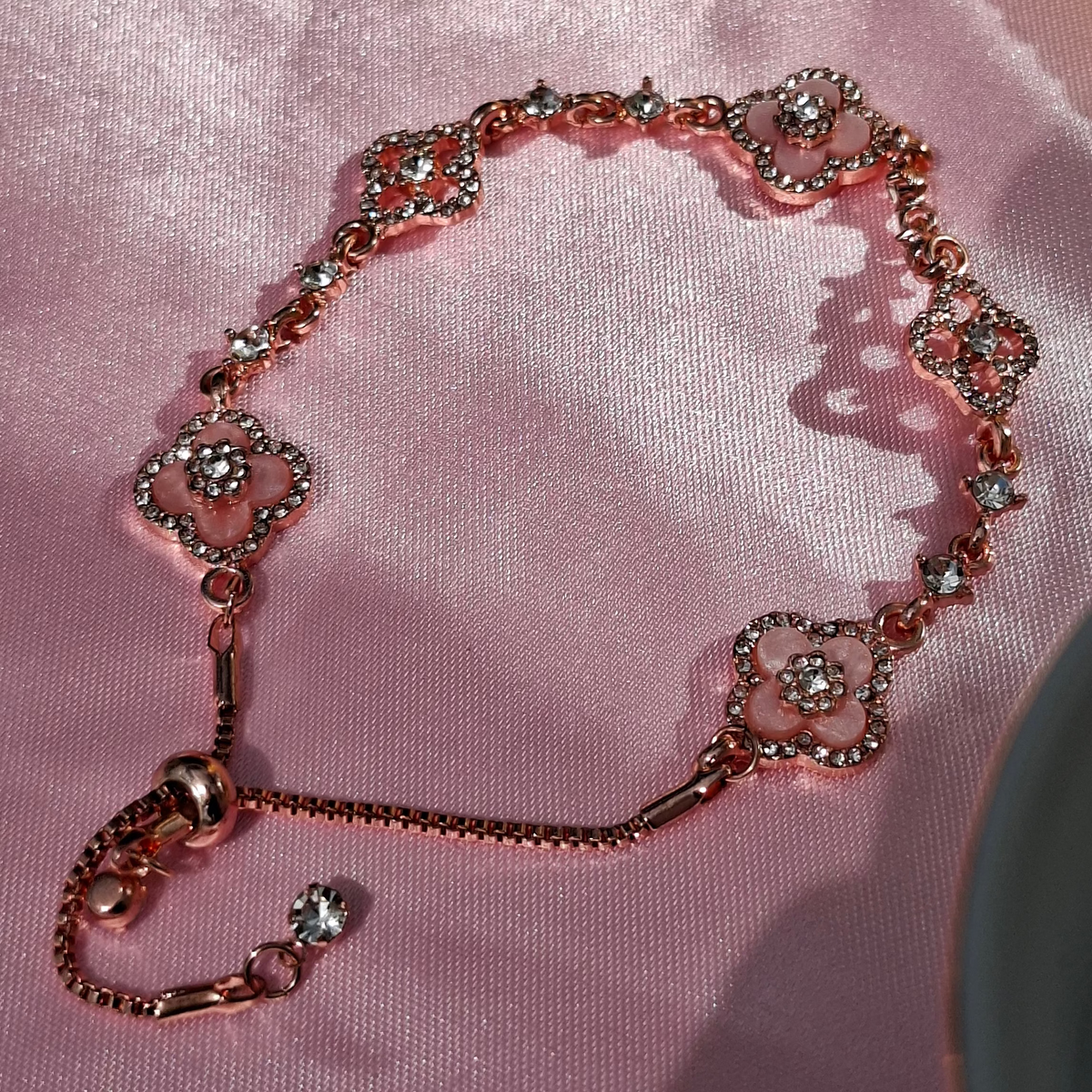 Le bracelet "AMALYA" or rose🥰
