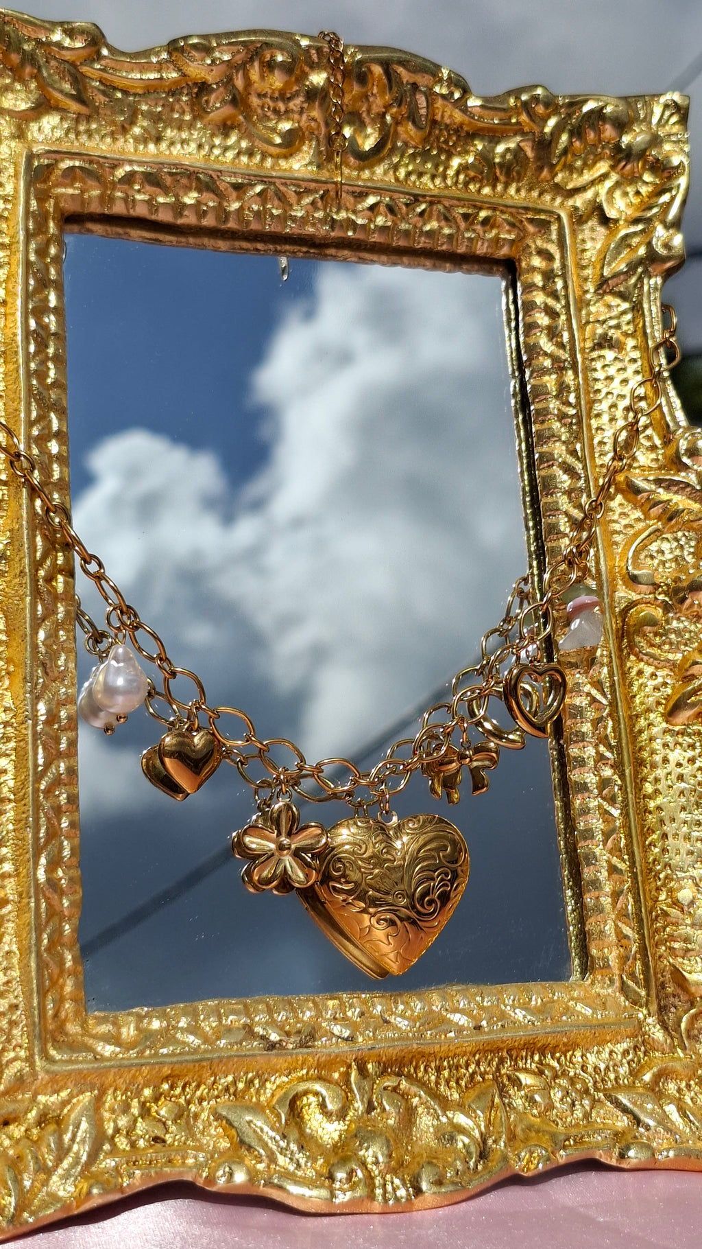Le Collier breloque "MAERA" 😍