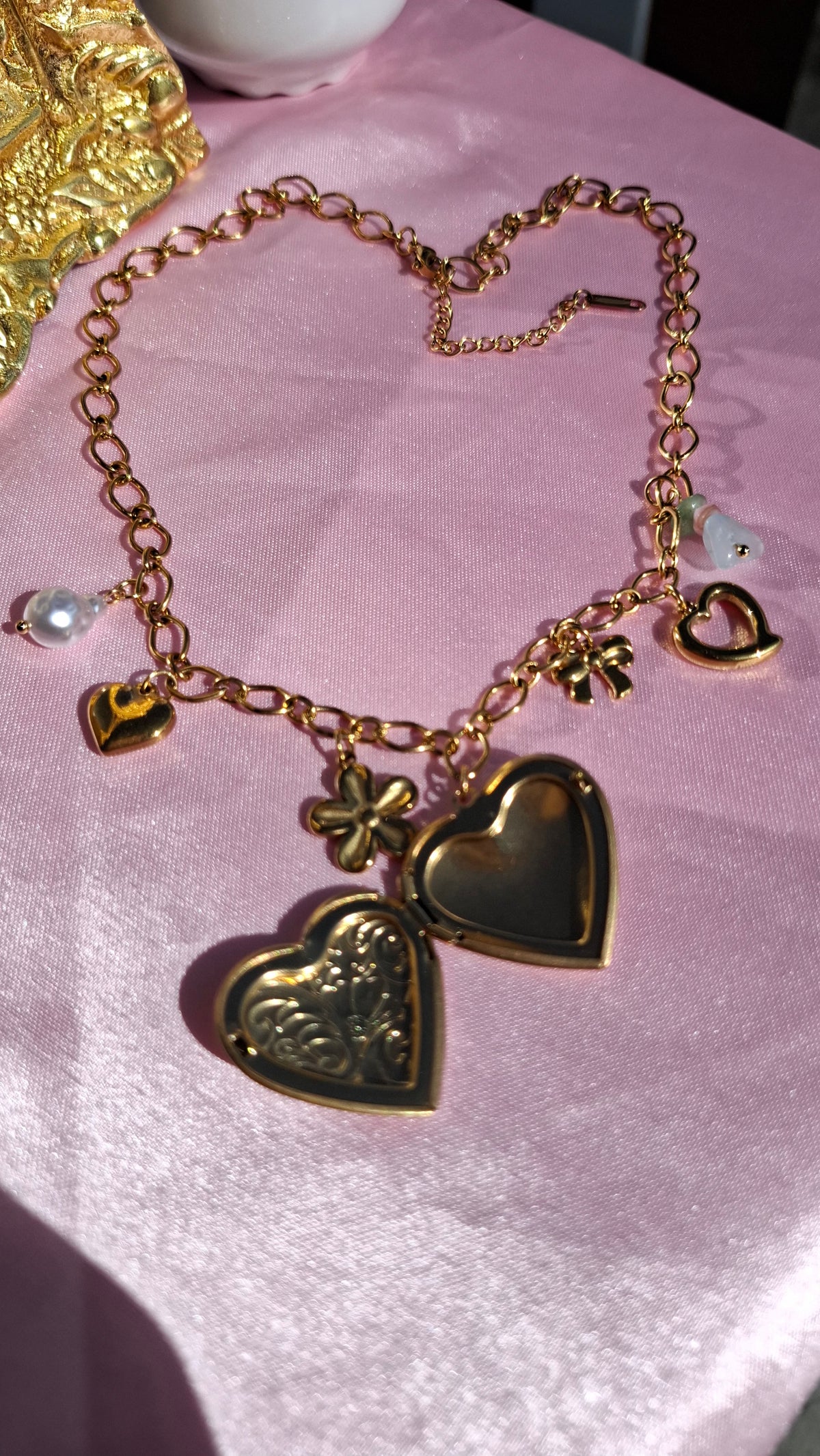 Le Collier breloque "MAERA" 😍