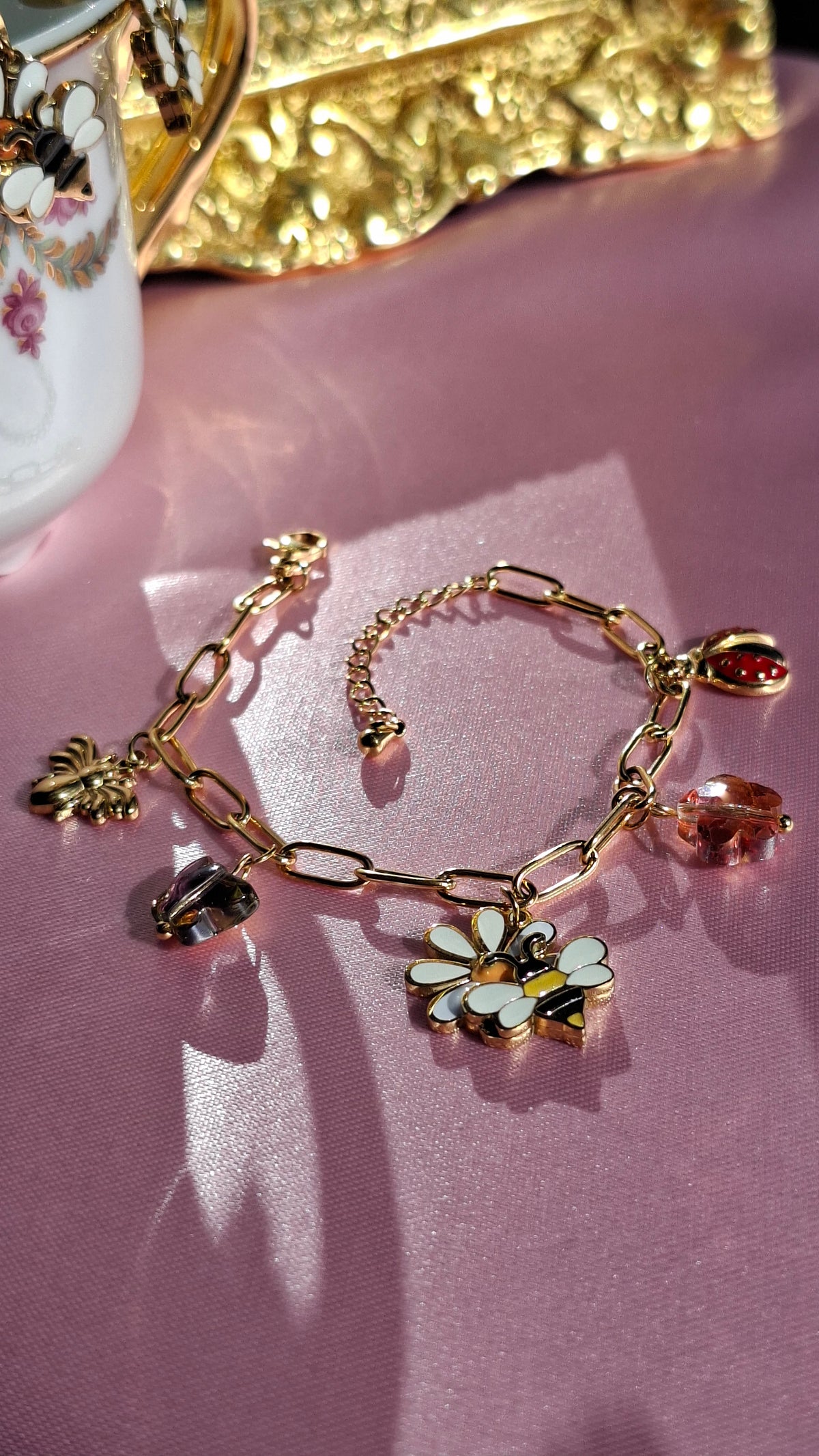 Le TRIO " FÉE-EN-PLUS" (Collier + Bracelet + Boucles )