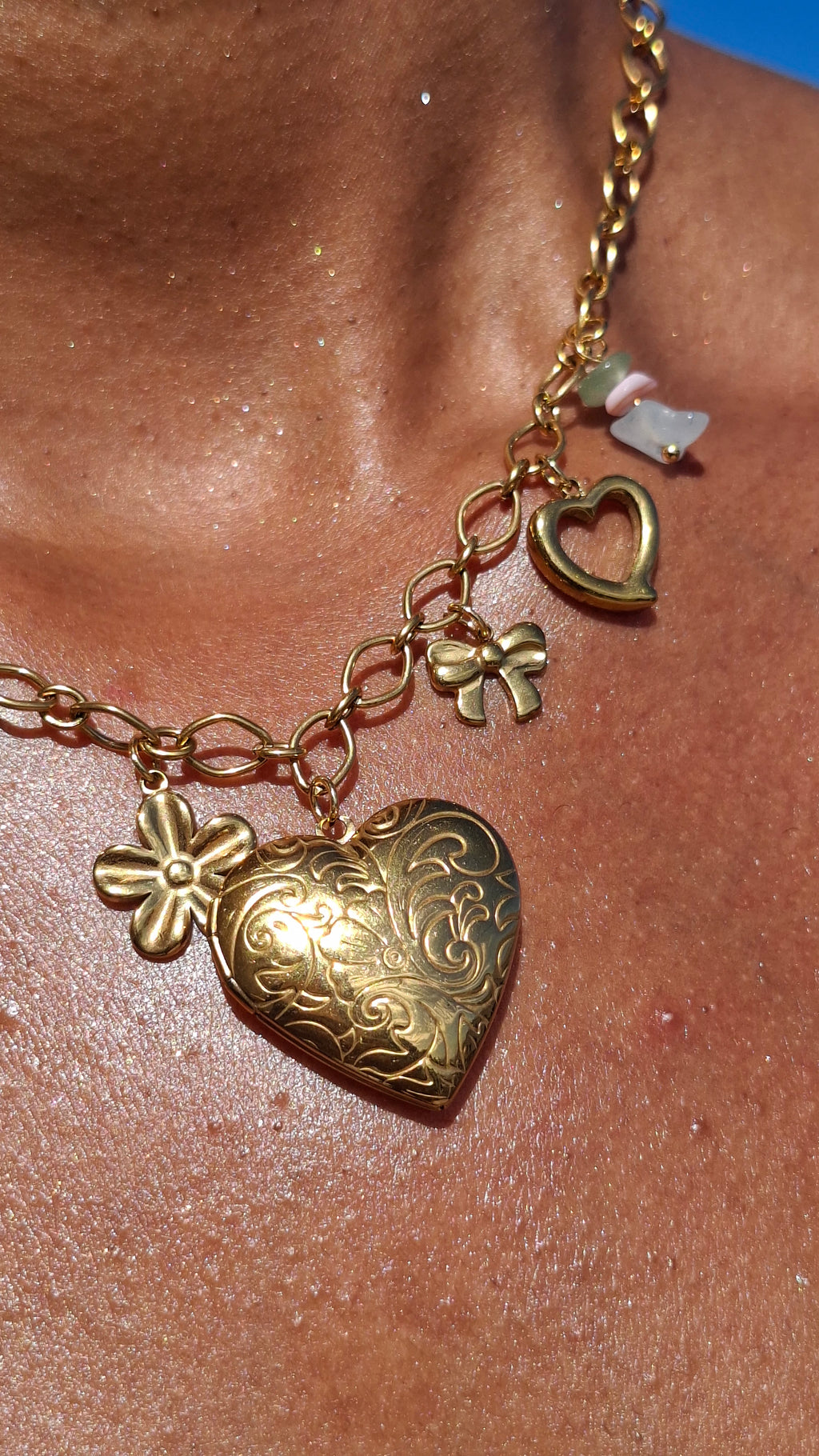 Le Collier breloque "MAERA" 😍