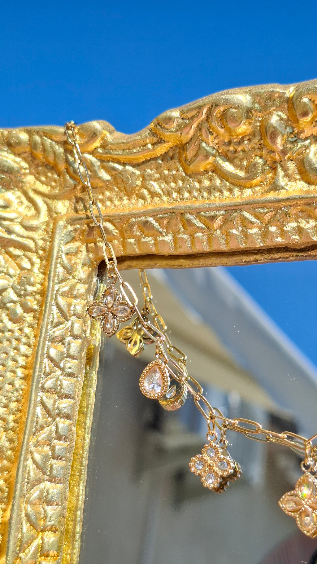Le Collier "PRYANKA" ajustable