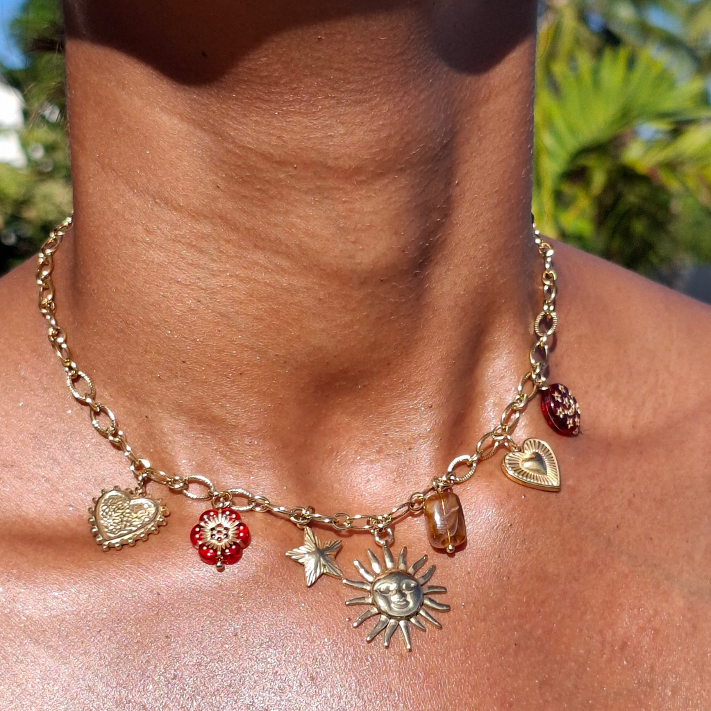 Le Collier breloques "FOZIA"