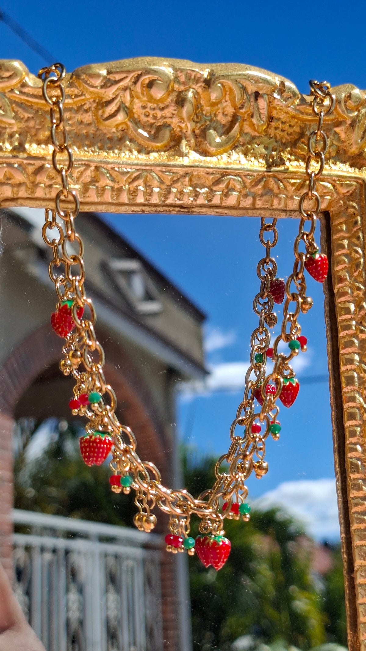 Le Collier " FRAISITA "