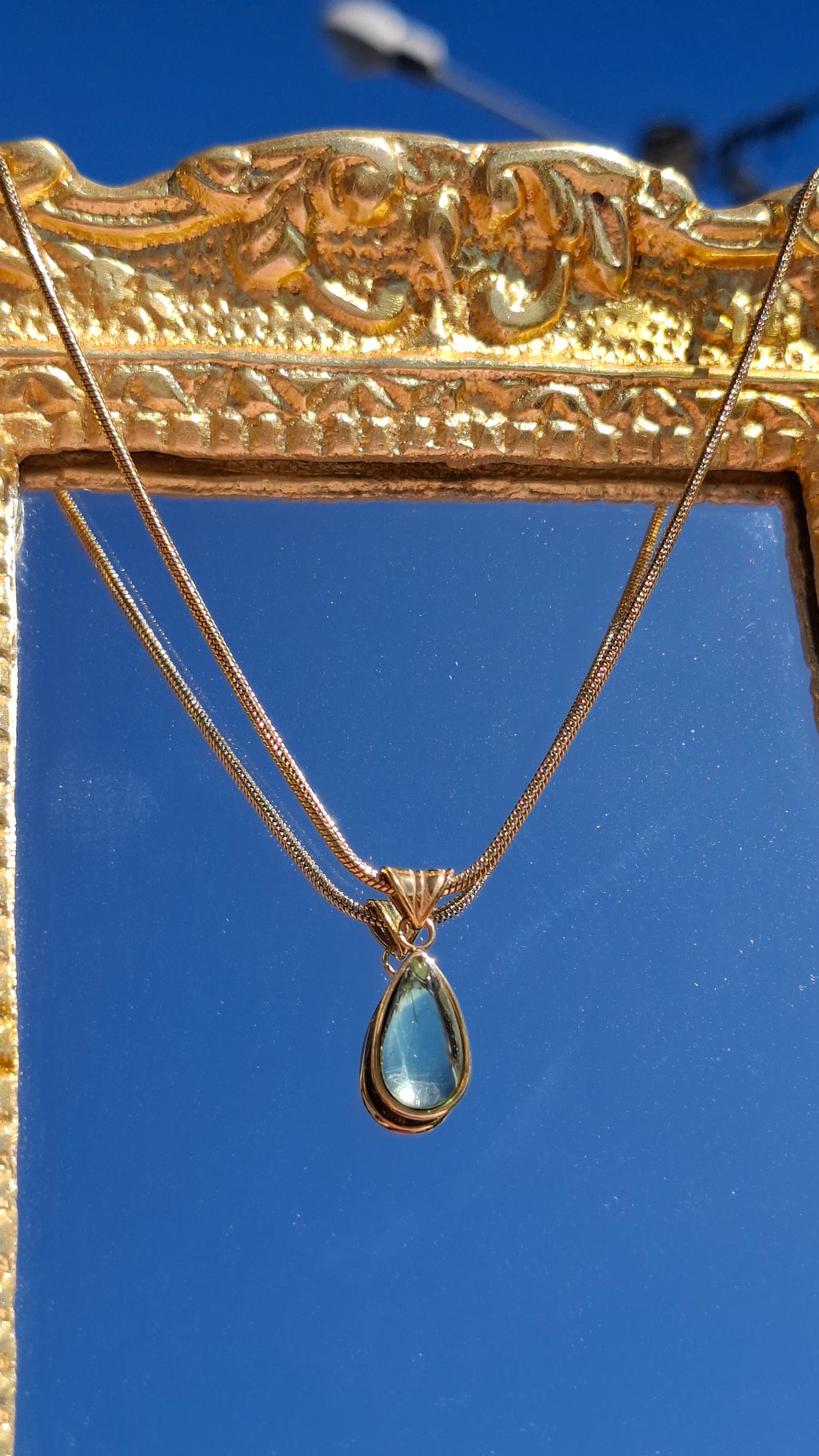 Le Collier " MINUIT "