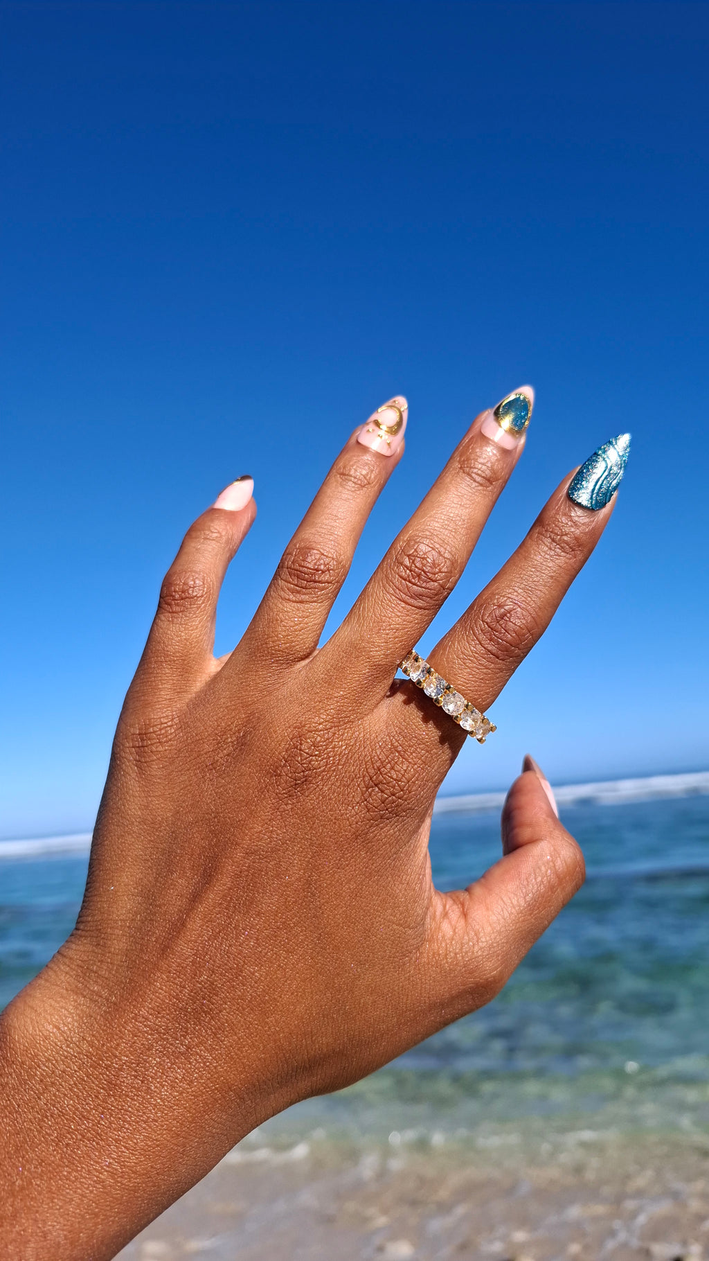 La Bague "KLATTE " zircon blanc