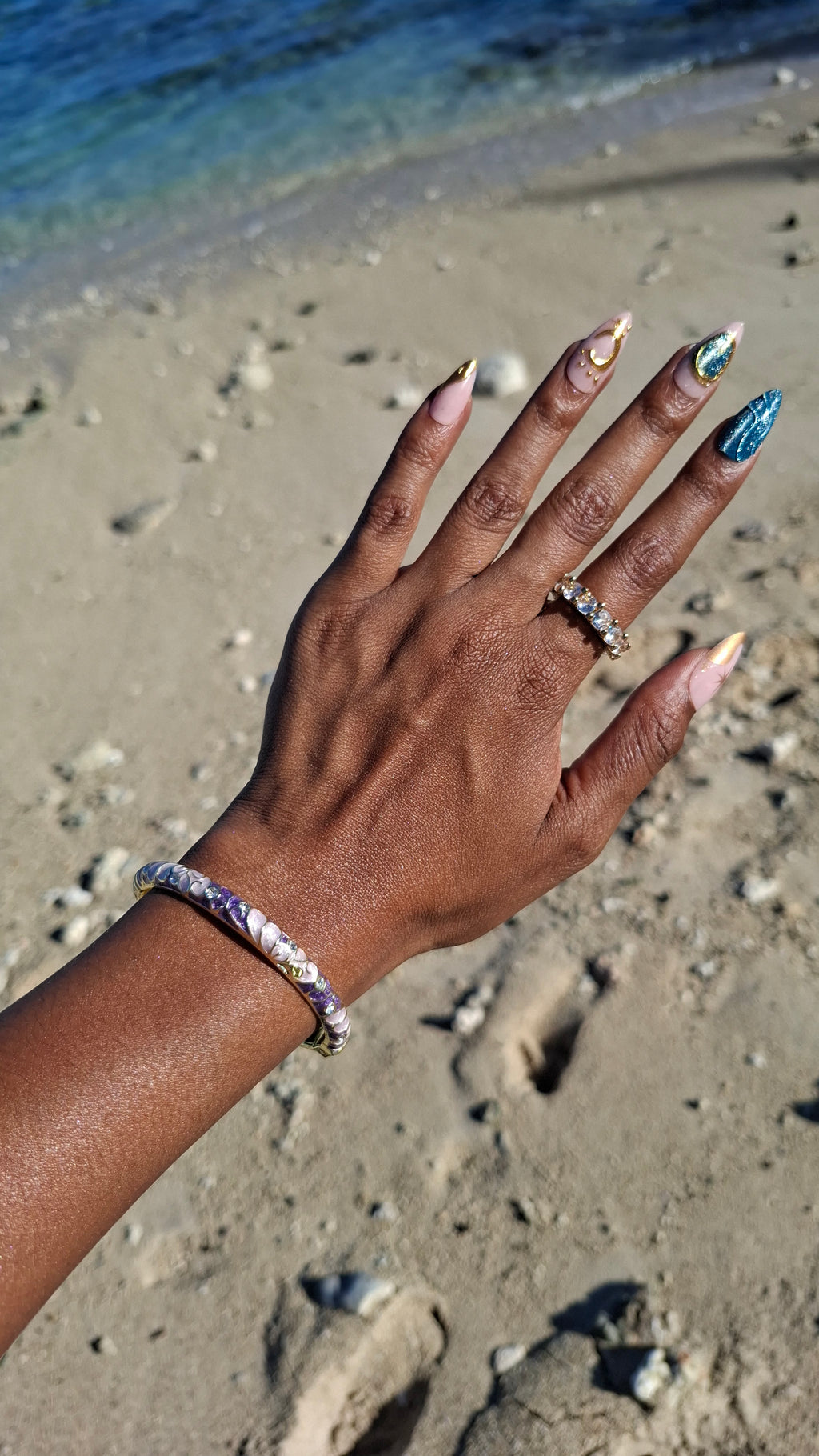 La Bague " KLATTE" zircon mauve