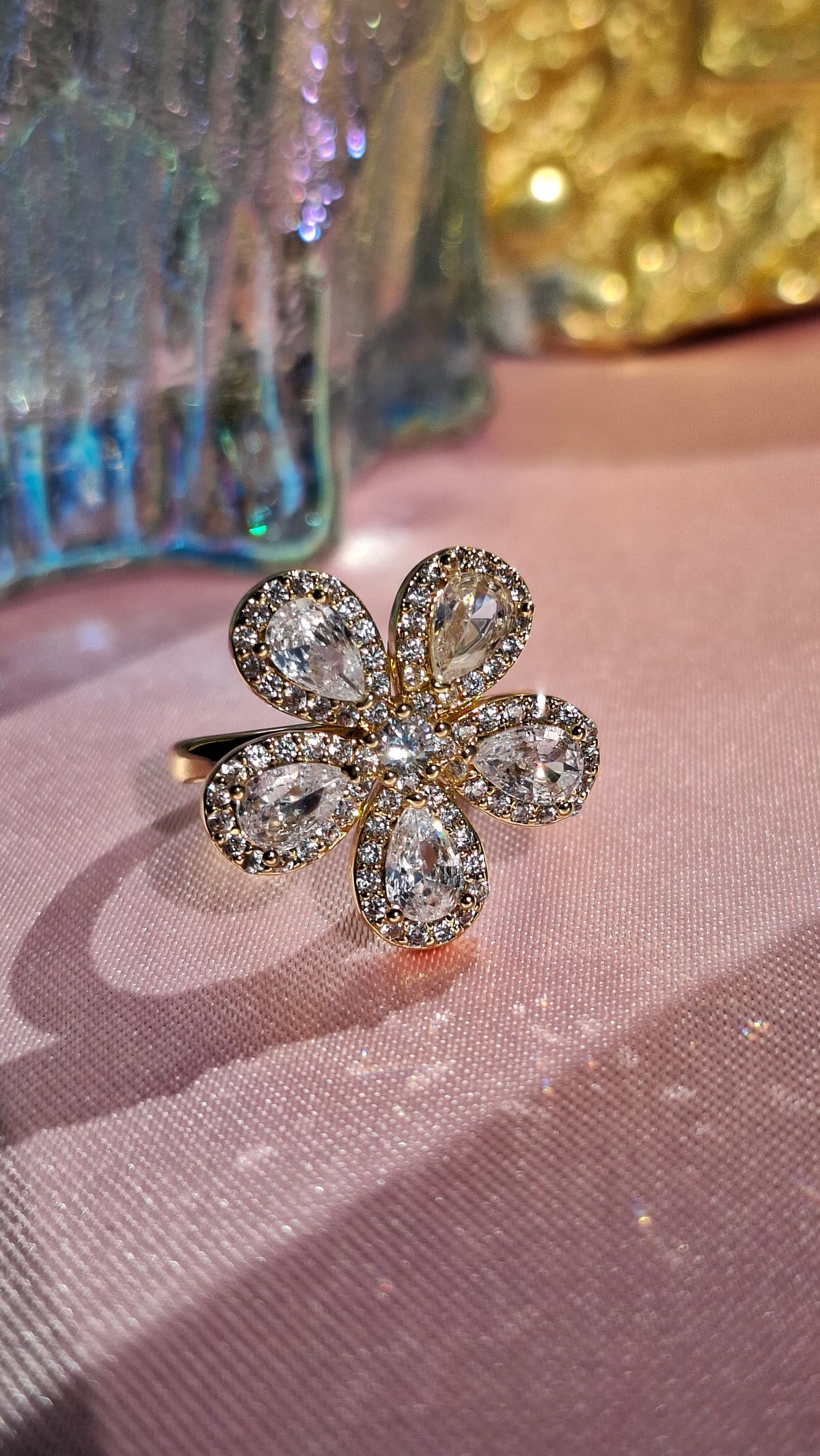 La bague " SANDRINE " blanche