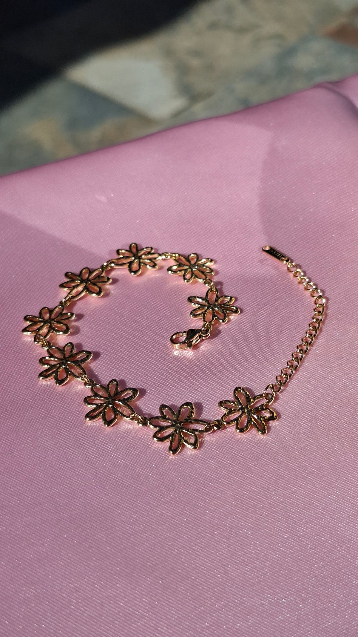 Le bracelet "ELEANORE" ajustable
