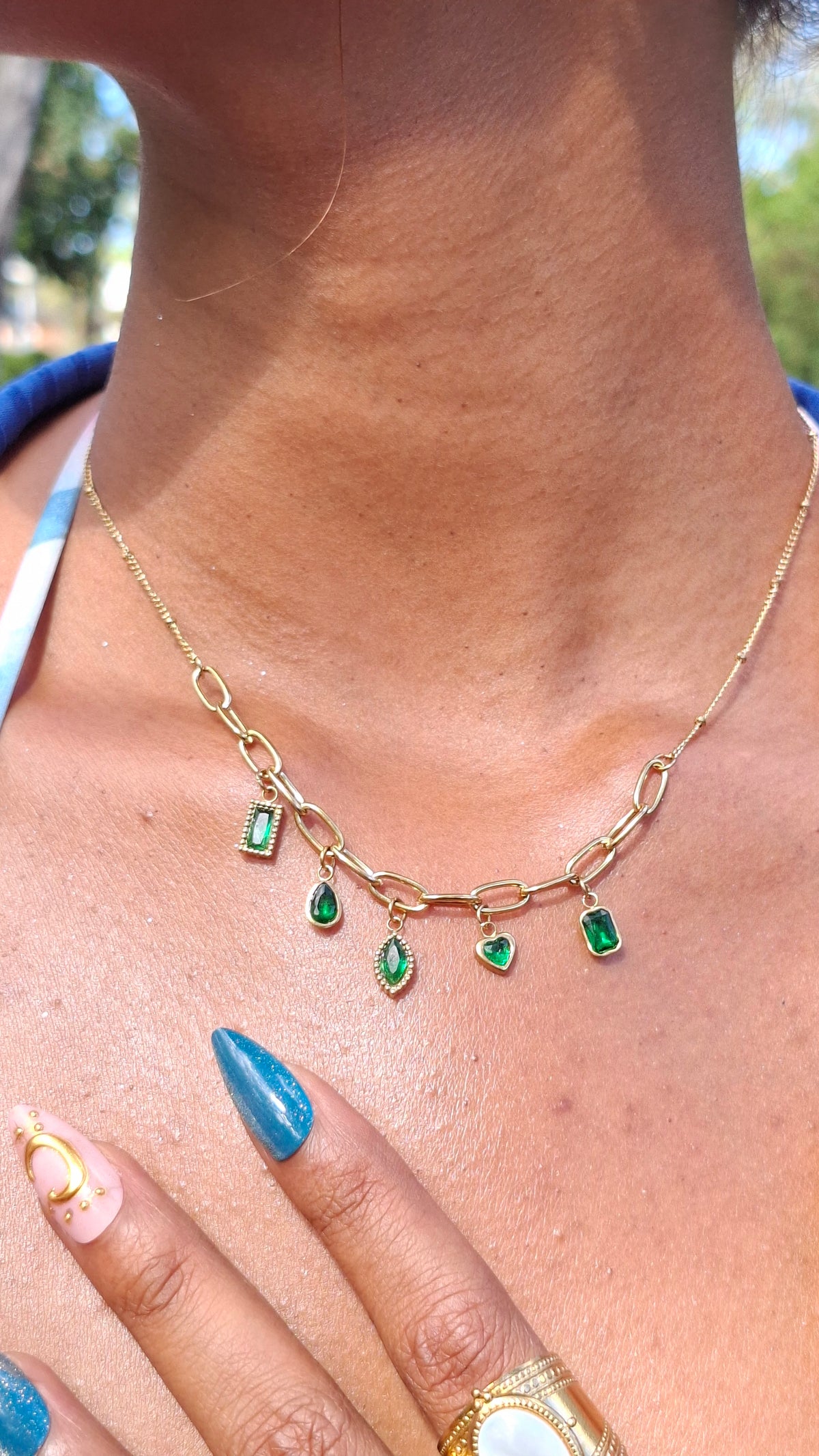 Le Collier " YASMINE" zircon vert
