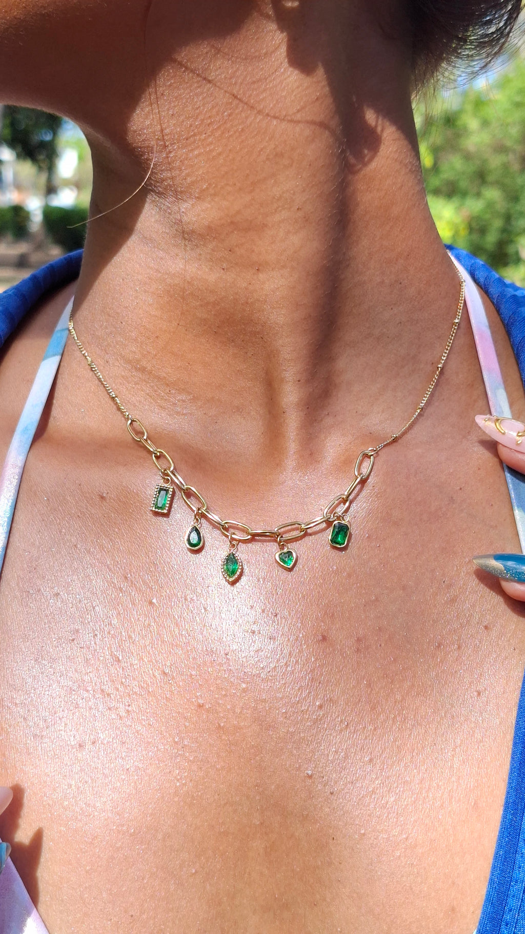 Le Collier " YASMINE" zircon vert